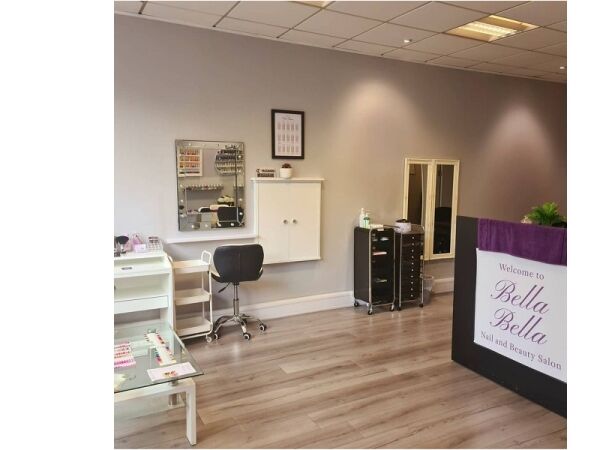 Highly Rated Nail & Beauty Salon In Paisley For Sale Photo 4