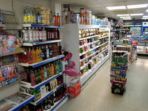 Off Licence With Living Accommodation For Sale Ripley Derbyshire Photo 4