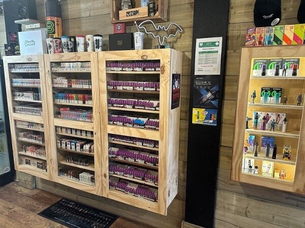 Well established Vaping Shop for sale Photo 4
