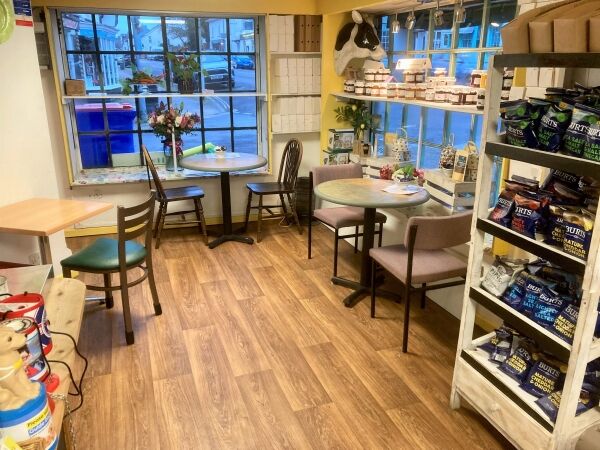SANDWICH BAR/FOOD TO GO/CAFÉ/COFFEE SHOP Photo 4