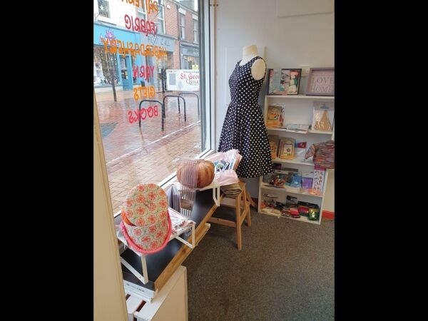 Well established Haberdashery shop in Chorley for sale Photo 4