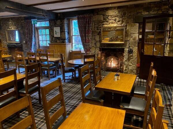 Rare Opportunity to Purchase Iconic Coaching Inn Nestled In The Foot Of Pentland Hill Photo 4
