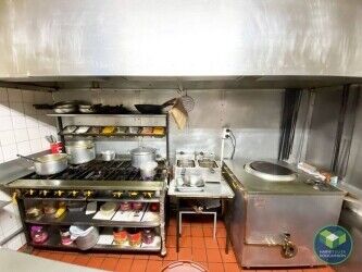 HOT FOOD TAKEAWAY: CHEADLE Photo 4