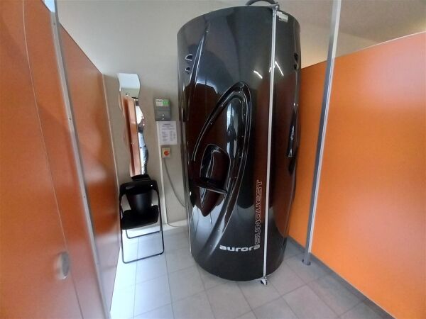 Beauty, Therapy & Tanning For Sale in Coventry Photo 4