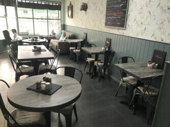 Columbia Coffee Lounge, Independent Coffee Shop