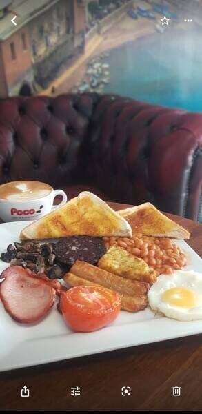Licensed Cafe Bar for sale in Prescot near Liverpool Photo 4