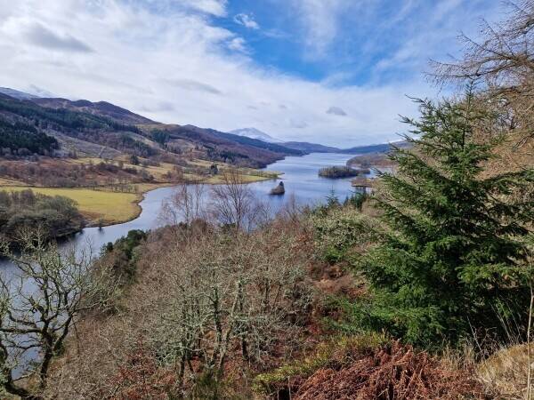 Appealing Cafe and Gift Shop in a stunning setting in Kinloch Rannoch near Pitlochry Photo 4