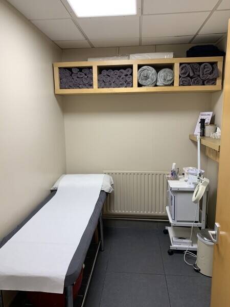 A Superb High Sales Beauty Salon in Beeston Town Centre. 'For Sale' Photo 4