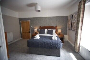 FREEHOUSE VILLAGE INN WITH SUPERB PUB, RESTAURANT AND GUEST FACILITIES Photo 4