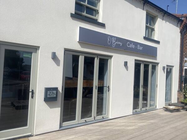 Cafe Bar for Sale in Pangbourne, Berkshire Photo 4