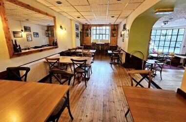Highly Popular & Profitable Tapas Restaurant in Snowdonia, Wales Photo 4