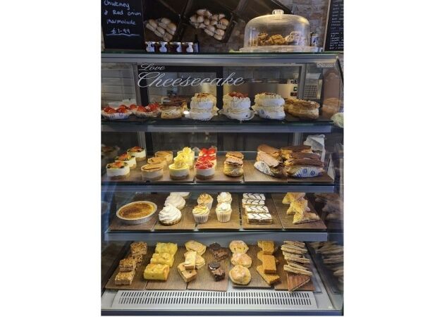 Highly rated delicatessen for sale Photo 4