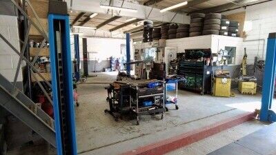 Class 4 MOT Testing Centre With Vehicle Repairs For Sale Derby Photo 4