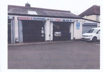 Car garage and mot centre for sale in Oldbury west midlands