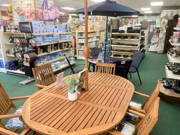 HOME & GARDEN STORE Photo 3