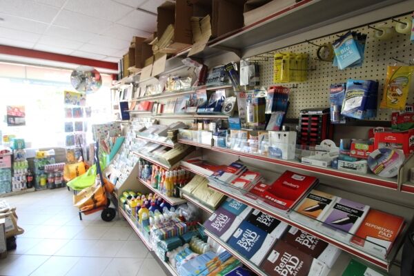 Well Established Newsagent for over 65 Years in Winchmore Hill, London Photo 4