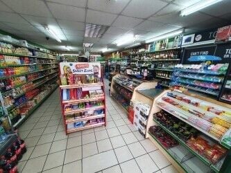 CONVENIENCE STORE / OFF LICENCE & GROCERIES EST.OVER 20 YEARS Photo 4