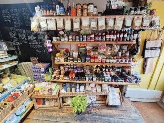 DELICATESSEN/SANDWICH BAR Photo 4