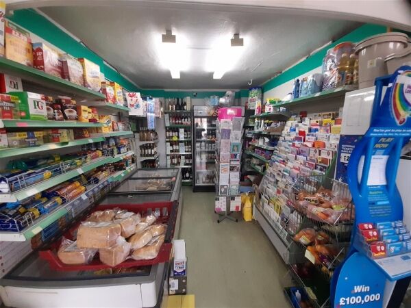 Off License & Convenience For Sale in Market Rasen Photo 4
