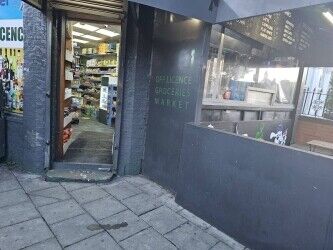 Convenience Store w Off-licence for sub-lease Photo 1