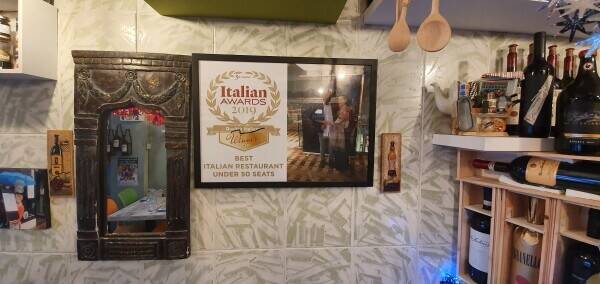RESTAURANT PREMISES WITH FULL A3 & ALCOHOL LICENCE (2300) Photo 4