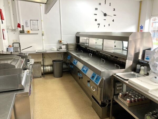 FISH & CHIP TAKEAWAY Photo 4