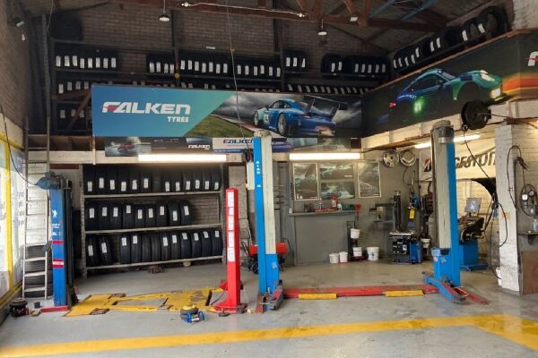 Tyre & Exhaust Specialist - Linlithgow Photo 4