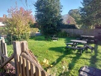 Newly Est. Farmhouse Coffee Shop with General Store in affluent Stockcross village near Newbury Photo 4