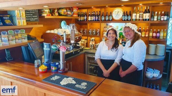 LICENSED CAFE BAR/COFFEE SHOP Photo 4