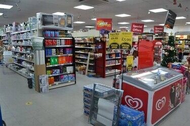 Freehold Supermarket £18,000 Weekly Sales! Photo 4