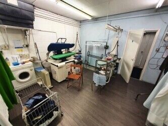 PROFESSIONAL DRYCLEANERS – LAUNDRY & IRONING Photo 4