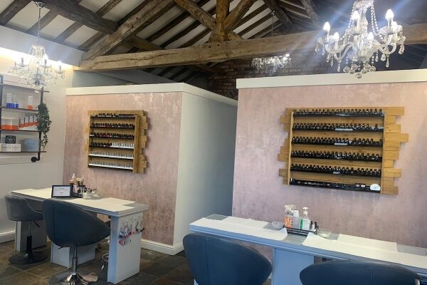 Modern Beauty Salon - Cheshire Photo 4