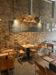 Neapolitan Pizzeria Eat-In for sale in West Hampstead, London Photo 4