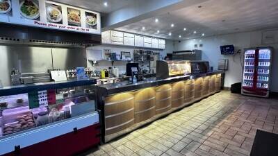 Fish and chip shop for sale freehold & lease avail. with 3 bedroom living accommodation Photo 4