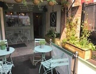 This is a superb opportunity to acquire a fashionable micro pub in Nottingham Photo 4