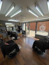Thriving Barber shop for sale in the heart of the New Forest Photo 4