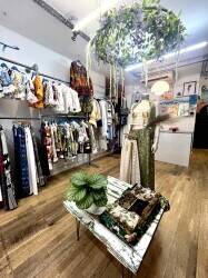 Creative Established Vintage Clothing Shop  Leicester Three  Floors Prime Location Photo 4