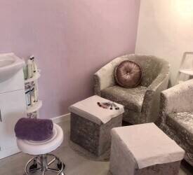 Beauty Salon For Sale in Bramhall Greater Manchester Photo 4