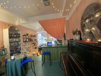 Highly Rated Popular Independent Wine Merchant In Affluent Fulham Area Photo 4
