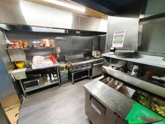FREE OF SHISHA LOUNGE RESTAURANT & EVENTS BAR–FULL A4 LICENCE (2400) Photo 4