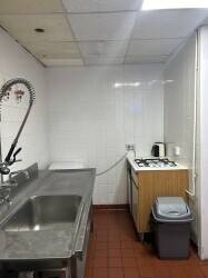 Fish and chips shop Photo 5