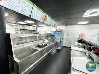 HOT FOOD TAKEAWAY: PENKETH, WARRINGTON: Photo 4