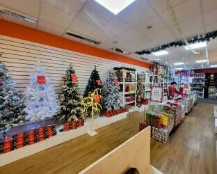 Christmas Decoration Wholesale Business with Stock and Shop Fittings for Sale Christmas Decoration Wholesale Business with Stock and Shop Fittings for Sale
