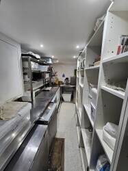 Burger & Wings Takeaway Restaurant for Sale in Watford Photo 5