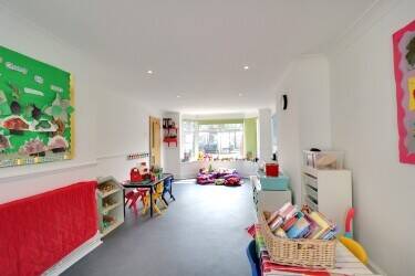 FREEHOLD CHILDRENS DAY NURSERY, HORNCHURCH Photo 4