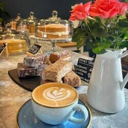 A Popular, Traditional Teahouse in West Bridgford, Nottinghamshire. Established Business 'For Sale' Photo 4