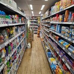 Off-licence supermarket grocery Photo 4