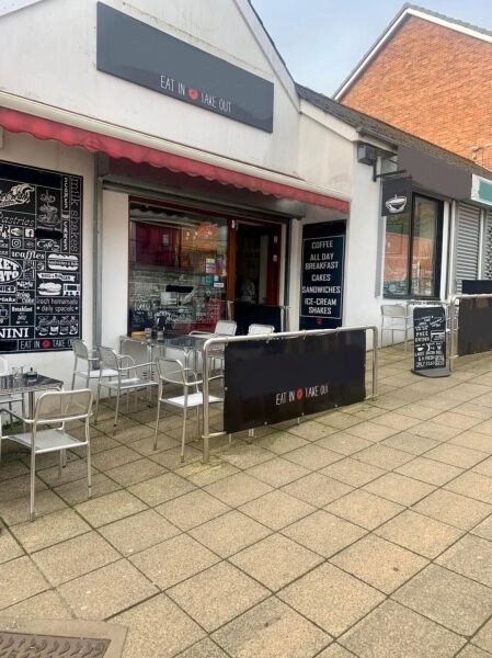 PRICE REDUCTION: £4,500+ P/WK SALES, COFFEE SHOP/CAFE, CAERPHILLY COUNTY Photo 4