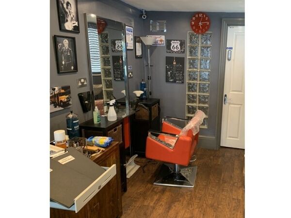 Popular & Growing Barbers For Sale Photo 4