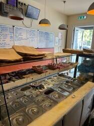 Busy Roll Shop in Parkhead East End of Glasgow - Leasehold for Sale - Highly Profitable Location Photo 4